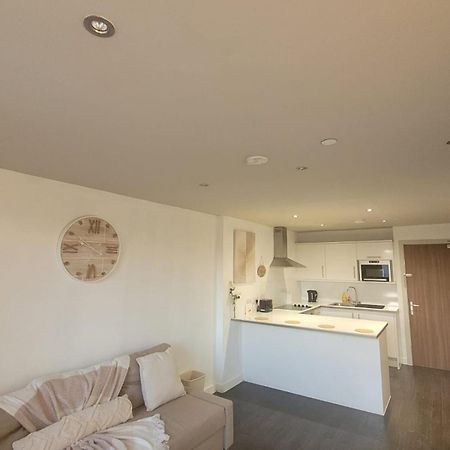 Amazing London 1 Bedroom Flat In Astral House As18 Norbury  Екстер'єр фото