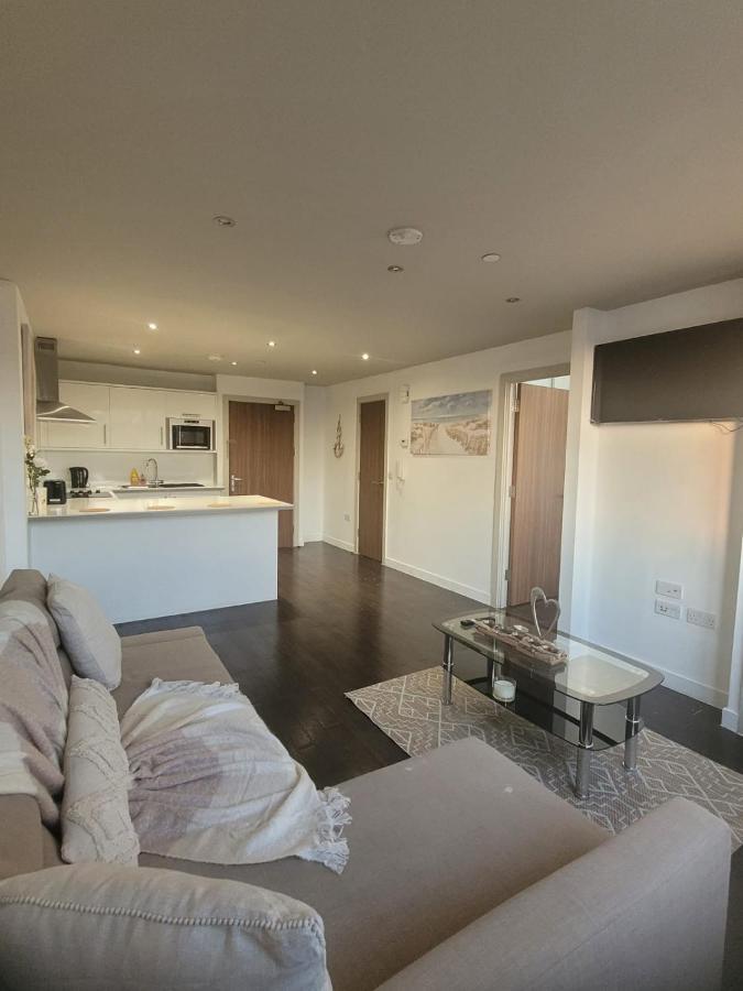 Amazing London 1 Bedroom Flat In Astral House As18 Norbury  Екстер'єр фото